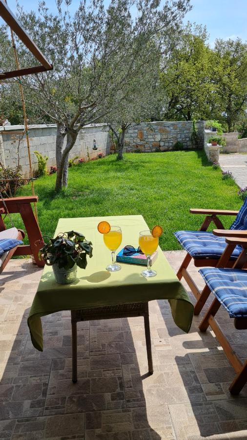 A24-House Βίλα Μεντουλίν Εξωτερικό φωτογραφία